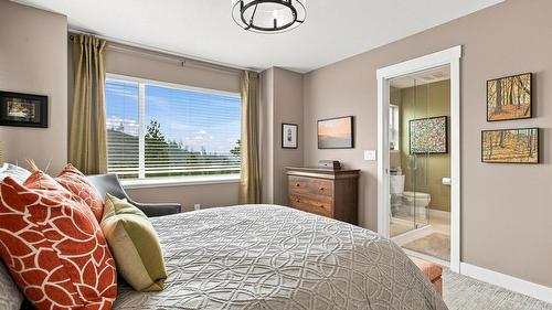 37-2490 Tuscany Drive, West Kelowna, BC - Indoor Photo Showing Bedroom
