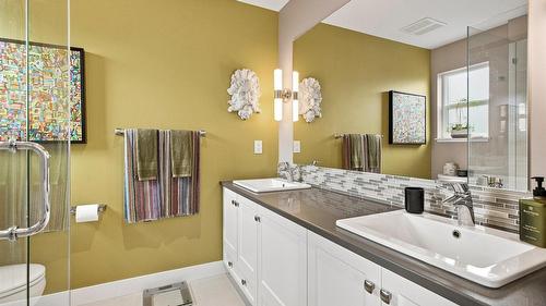37-2490 Tuscany Drive, West Kelowna, BC - Indoor Photo Showing Bathroom