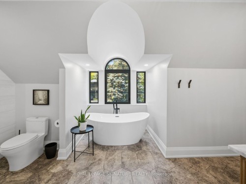 74 Fallingbrook Drive, Toronto, ON - Indoor Photo Showing Bathroom
