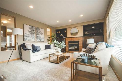 55 Winterhaven Dr, Winnipeg, MB - Indoor Photo Showing Living Room With Fireplace