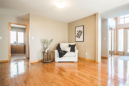55 Winterhaven Dr, Winnipeg, MB - Indoor