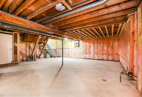 12 Oak Park Dr, Stonewall, MB - Indoor Photo Showing Basement