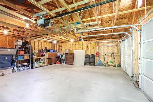 12 Oak Park Dr, Stonewall, MB - Indoor Photo Showing Basement