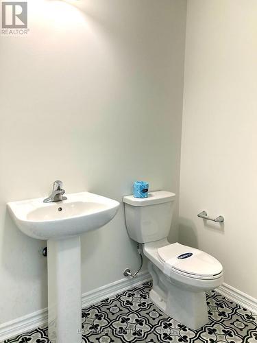 614 - 1034 REFLECTION PLACE , Pickering, Ontario L1X 0L1 5