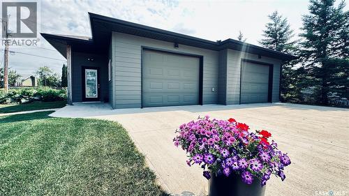 816 1St Avenue, Zenon Park, SK - Outdoor