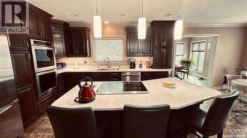816 1St Avenue, Zenon Park, SK - Indoor