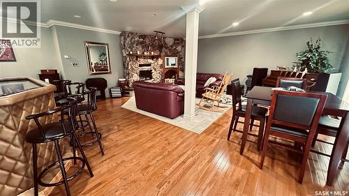 816 1St Avenue, Zenon Park, SK - Indoor