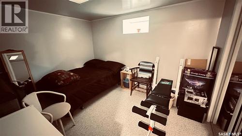 816 1St Avenue, Zenon Park, SK - Indoor Photo Showing Other Room