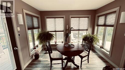 816 1St Avenue, Zenon Park, SK - Indoor Photo Showing Dining Room