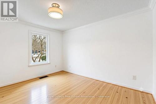 44 Mcclellan Road, Caledon, ON - Indoor Photo Showing Other Room