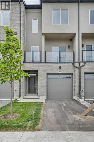 16 CLEAR VALLEY LANE  Hamilton, ON L0R 1W0