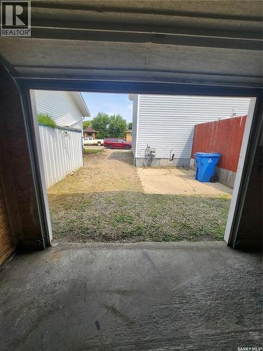 430 3Rd Street, Estevan, SK - Indoor
