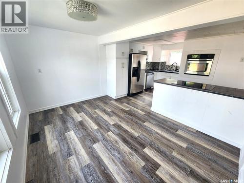 430 3Rd Street, Estevan, SK - Indoor