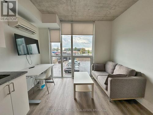 241 - 1900 SIMCOE STREET N , Oshawa (Samac), Ontario L1G 4Y3 5