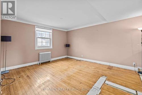 Second Floor Living Room - 18 Oxford Street, Ottawa, ON - Indoor Photo Showing Other Room