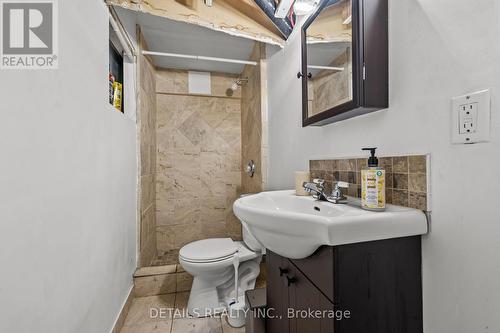 Basement Bathroom - 18 Oxford Street, Ottawa, ON - Indoor Photo Showing Bathroom