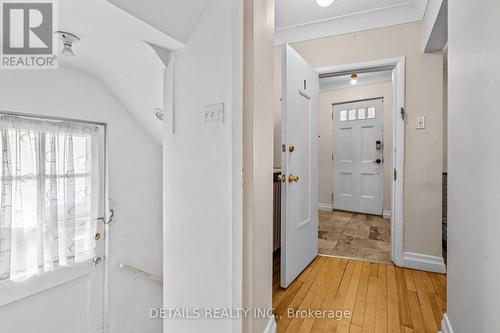 18 Oxford Street, Ottawa, ON - Indoor Photo Showing Other Room