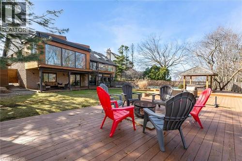 39 HILTS Drive  Stoney Creek, ON L8G 3H5