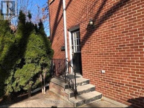 SIDE - 274 RUMSEY ROAD , Toronto, Ontario M4G 1R2 2