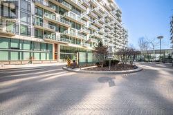 837 - 39 QUEENS QUAY E Toronto, ON M5E 0A4