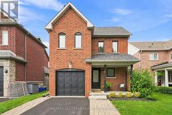 73 RUSSELL BARTON LANE Uxbridge, ON L9P 1Z2