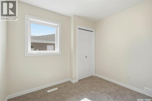 418 Greaves Crescent, Saskatoon, SK - Indoor Photo Showing Other Room