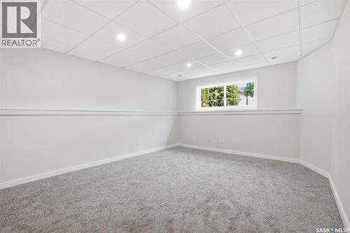 418 Greaves Crescent, Saskatoon, SK - Indoor Photo Showing Other Room