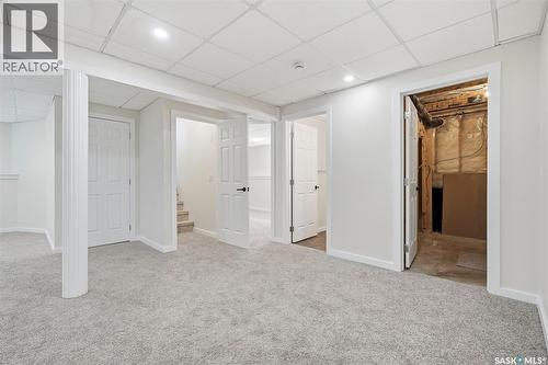 418 Greaves Crescent, Saskatoon, SK - Indoor Photo Showing Other Room