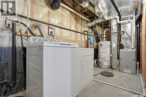 418 Greaves Crescent, Saskatoon, SK - Indoor Photo Showing Basement