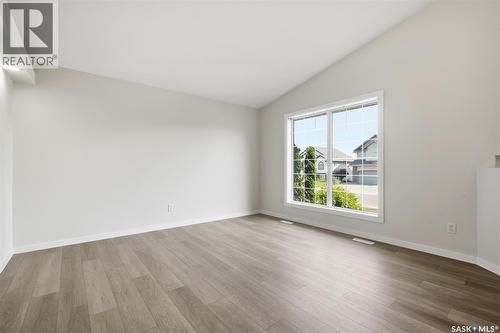418 Greaves Crescent, Saskatoon, SK - Indoor Photo Showing Other Room