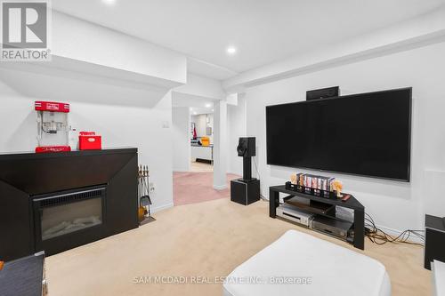 644 Sweetwater Place, Mississauga, ON - Indoor With Fireplace