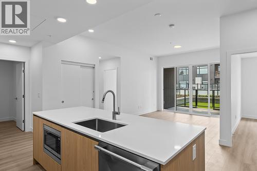 2780 Olalla Road Unit# 104  West Kelowna, BC V1Z 2A9