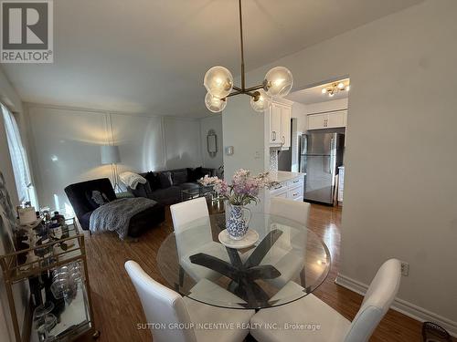 24 FROST TRAIL , Barrie, Ontario L4N 4X1 4