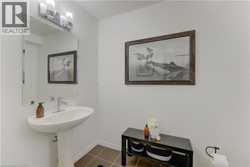 232 Cranbrook Street, Kitchener, ON - Indoor Photo Showing Bathroom