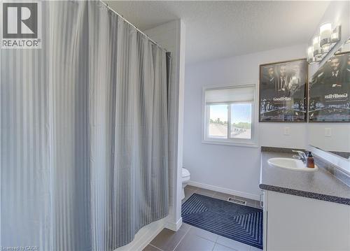 232 Cranbrook Street, Kitchener, ON - Indoor Photo Showing Bathroom