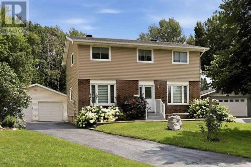 203 Louise AVE  Sault Ste. Marie, ON P6A 5X1