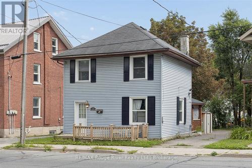 79 PARKHILL ROAD W  Peterborough (Town Ward 3), ON K9H 3G7