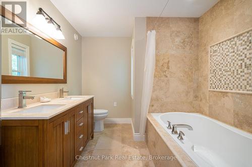 2nd floor primary 4 pc ensuite - 71 Hickory Street, Collingwood, ON - Indoor Photo Showing Bathroom