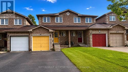 25 LIONS GATE BOULEVARD  Barrie, ON L4M 7E3