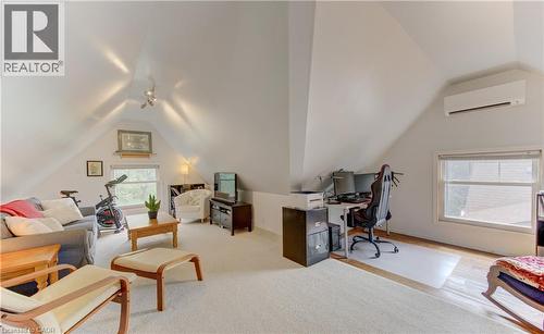150 Union Boulevard, Kitchener, ON - Indoor