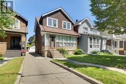85 DAWES ROAD  Toronto, ON M4C 5B2