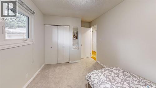 355 Sylvian Crescent, Saskatoon, SK - Indoor Photo Showing Bedroom