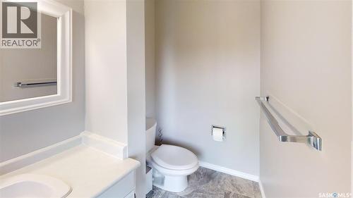 355 Sylvian Crescent, Saskatoon, SK - Indoor Photo Showing Bathroom