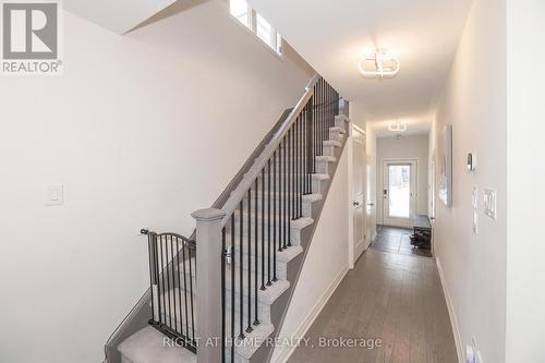 30 Caspian Square, Clarington, ON - Indoor Photo Showing Other Room