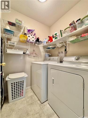 105 Russell Drive, Yorkton, SK - Indoor Photo Showing Laundry Room