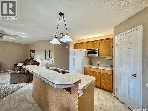 105 Russell Drive, Yorkton, SK - Indoor Photo Showing Kitchen With Double Sink