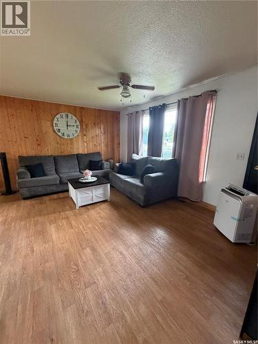 121 Pine Street, Porcupine Plain, SK - Indoor Photo Showing Other Room