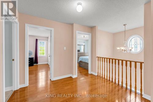 100 Pantomine Boulevard, Brampton, ON - Indoor Photo Showing Other Room