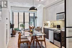 207 - 8 DOVERCOURT ROAD  Toronto, ON M6J 0B6