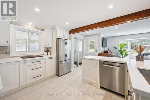 659 Glen Forrest Boulevard, Waterloo, ON - Indoor Photo Showing Kitchen With Stainless Steel Kitchen